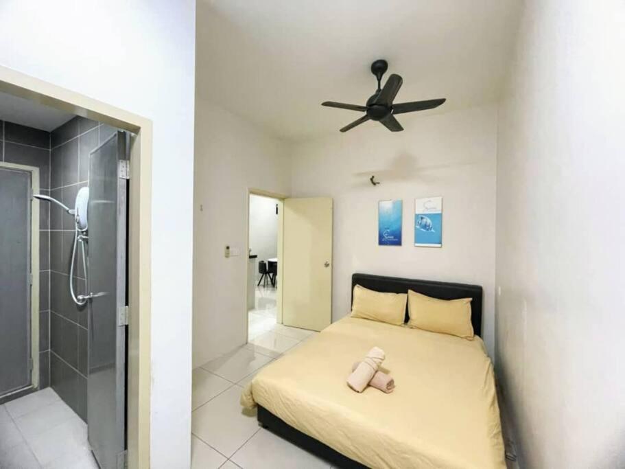 Cozyhouse 4Room 3Bath Room 10Pax'''Simpangampattasek Simpang Ampat  Esterno foto